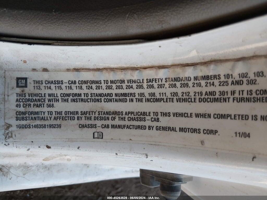 1GDDS146358195239 2005 GMC CANYON photo no. 9