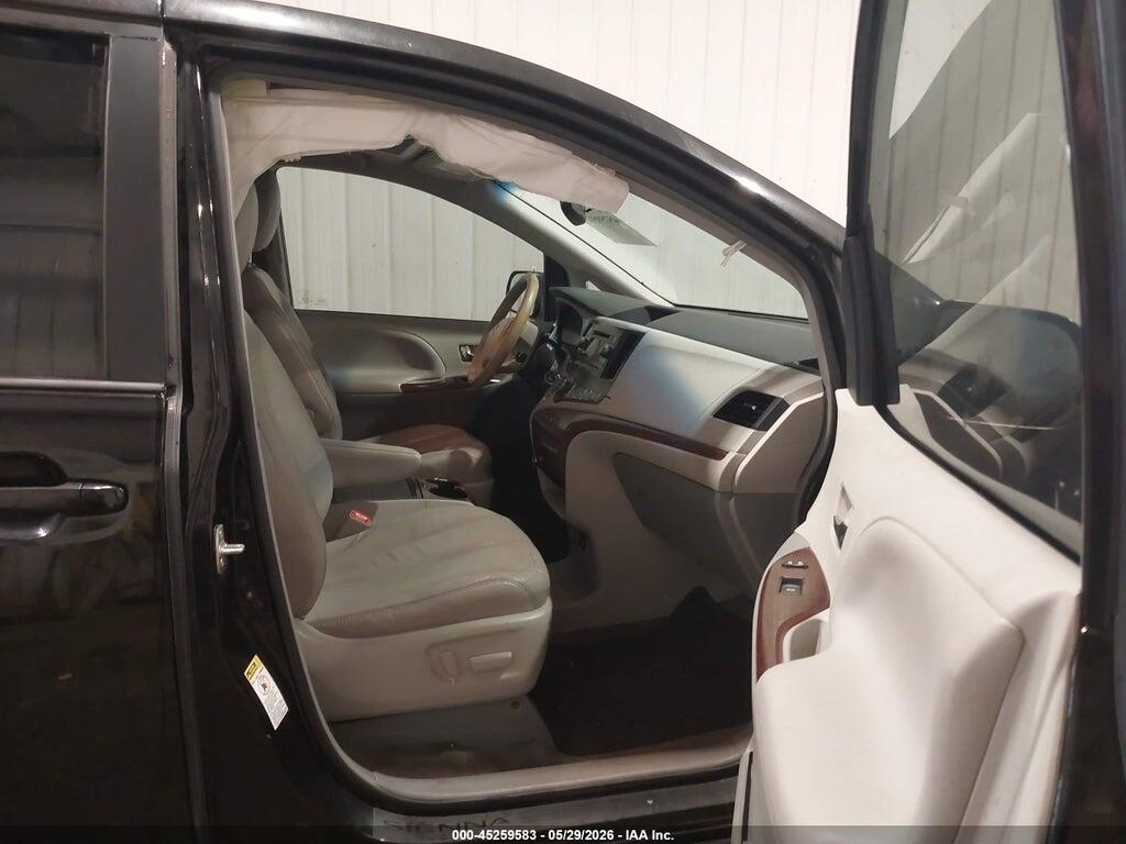 5TDYK3DC3DS299845 2013 TOYOTA SIENNA photo no. 5