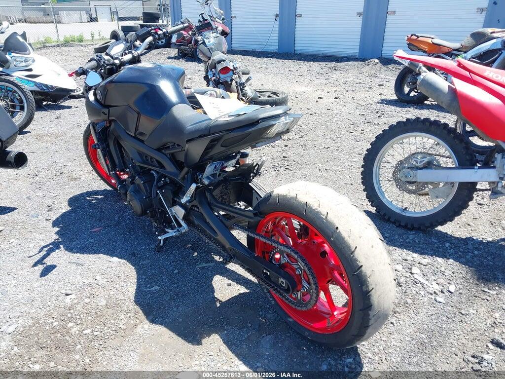 JYARN53EXKA006331 2019 YAMAHA MT09 photo no. 3