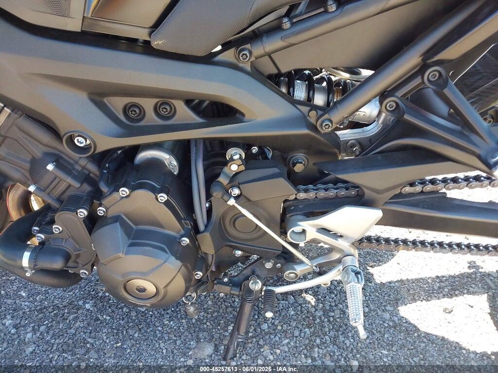 JYARN53EXKA006331 2019 YAMAHA MT09 photo no. 9