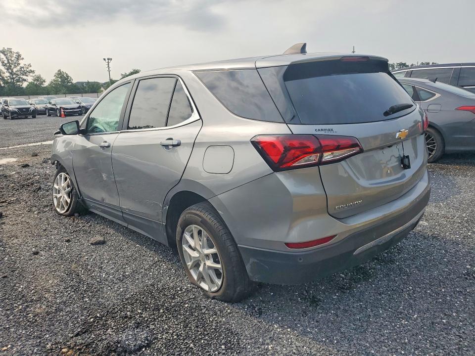 2024 CHEVROLET EQUINOX LT — Фото 2 из 12