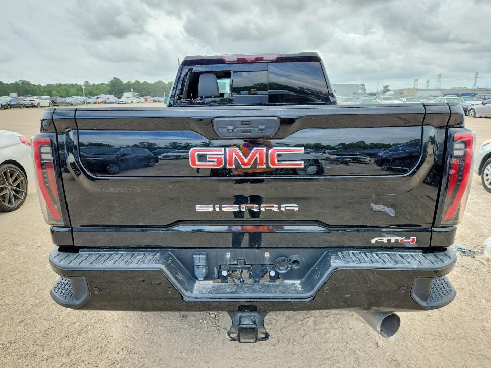 2024 GMC SIERRA K3500 AT4 — Фото 6 из 12