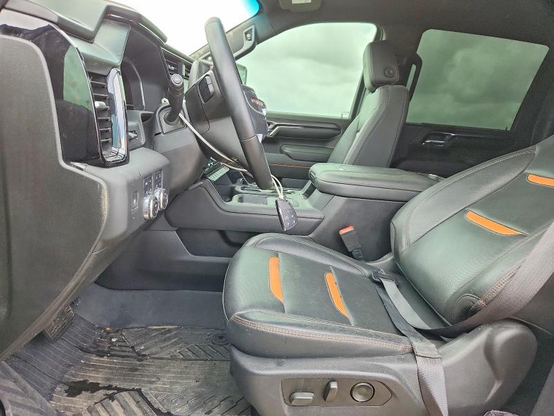 2024 GMC SIERRA K3500 AT4 — Фото 7 из 12