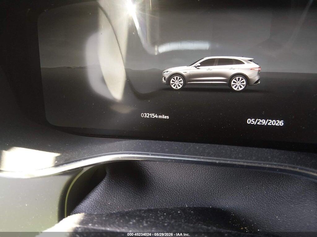 SADCT2EX7RA735897 2024 JAGUAR F-PACE photo no. 7