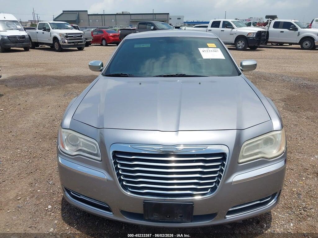 2C3CCAAG8DH741346 2013 CHRYSLER 300 photo no. 6