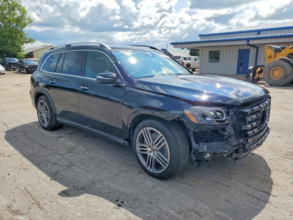 2025 MERCEDES-BENZ GLS 450 4MATIC — Фото 4 из 14