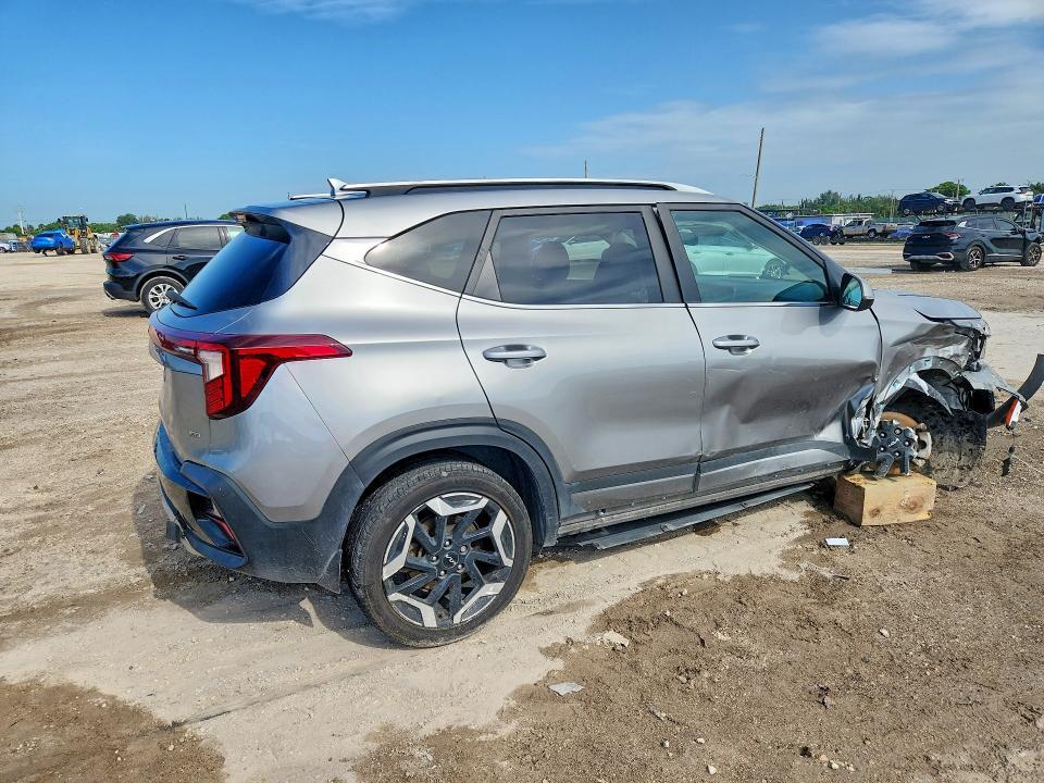 2024 KIA SELTOS SX — Фото 3 из 13