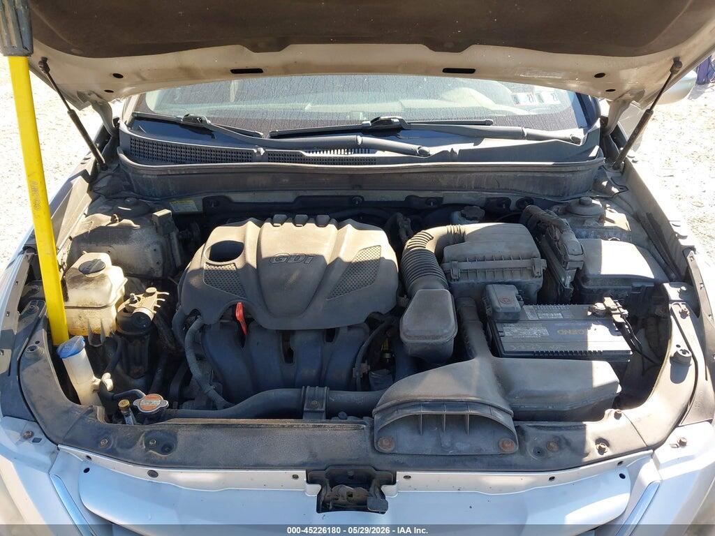 5NPEB4AC0BH271601 2011 HYUNDAI SONATA photo no. 10