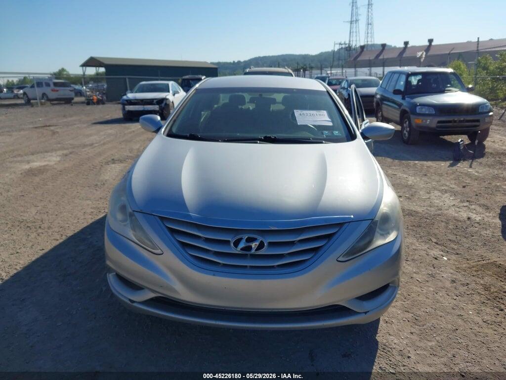 5NPEB4AC0BH271601 2011 HYUNDAI SONATA photo no. 12