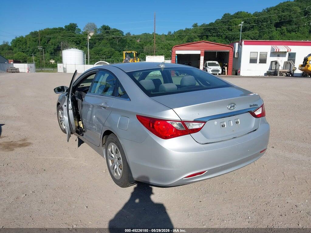 5NPEB4AC0BH271601 2011 HYUNDAI SONATA photo no. 3