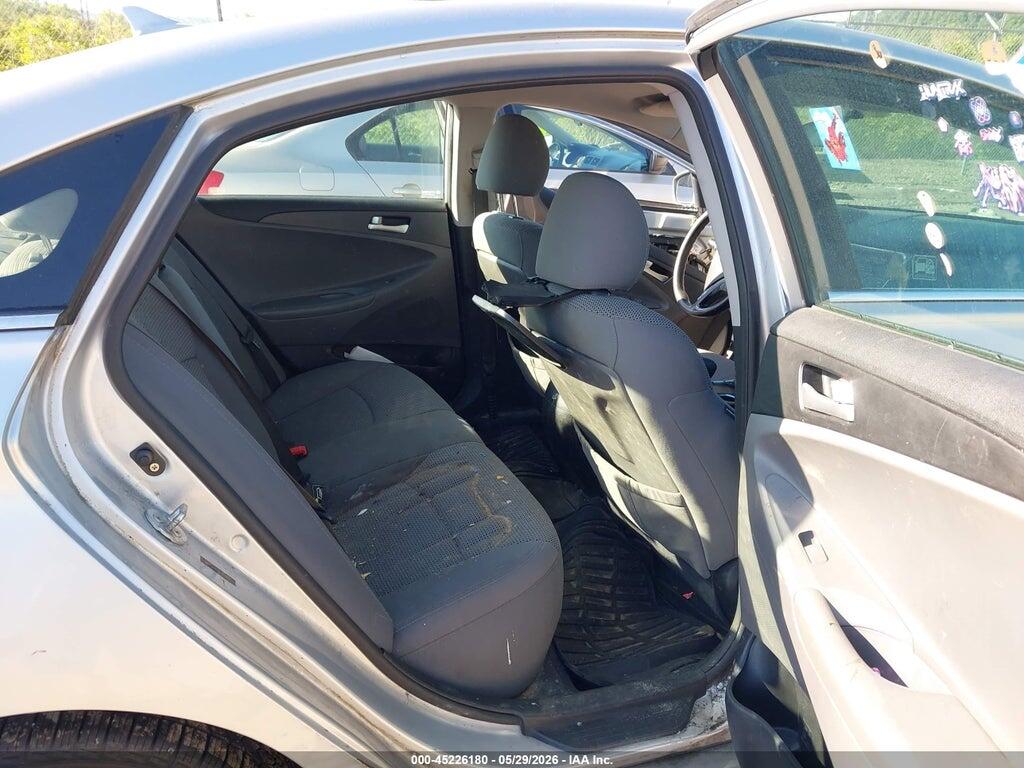 5NPEB4AC0BH271601 2011 HYUNDAI SONATA photo no. 8