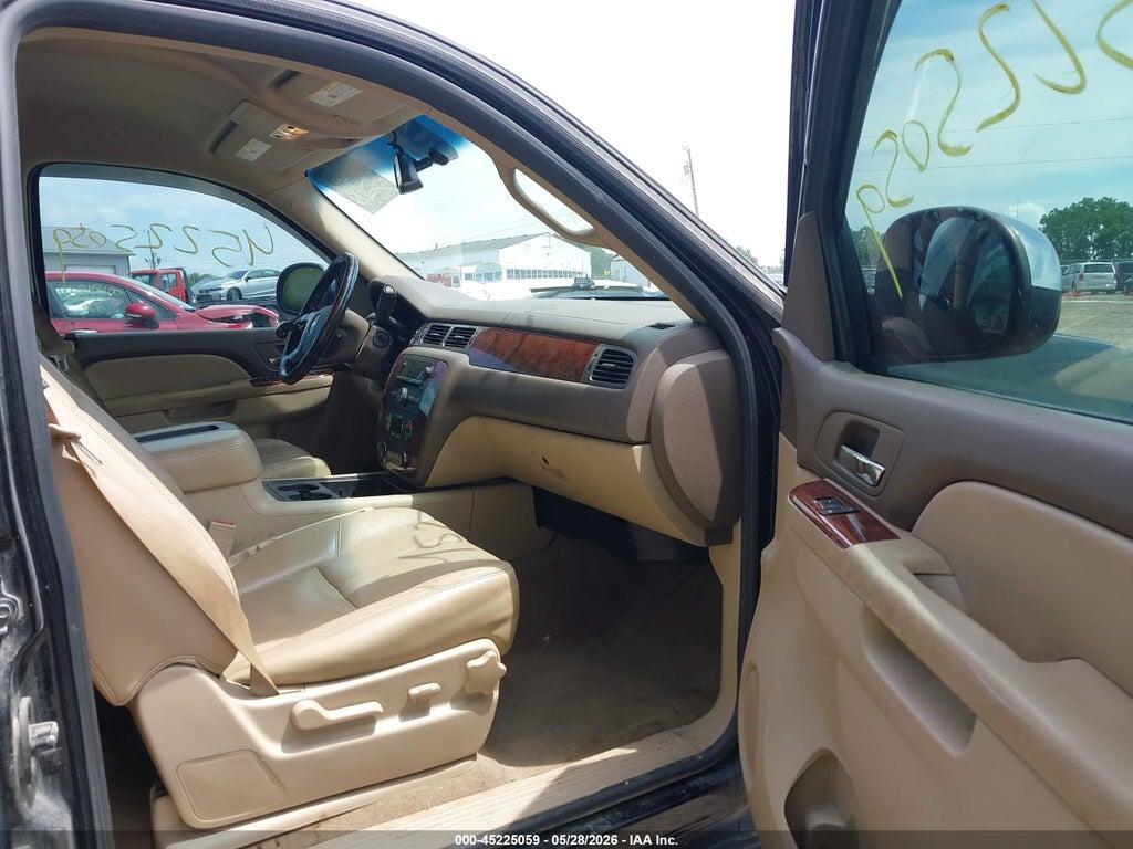 1GNUKBE05AR114323 2010 CHEVROLET TAHOE photo no. 5