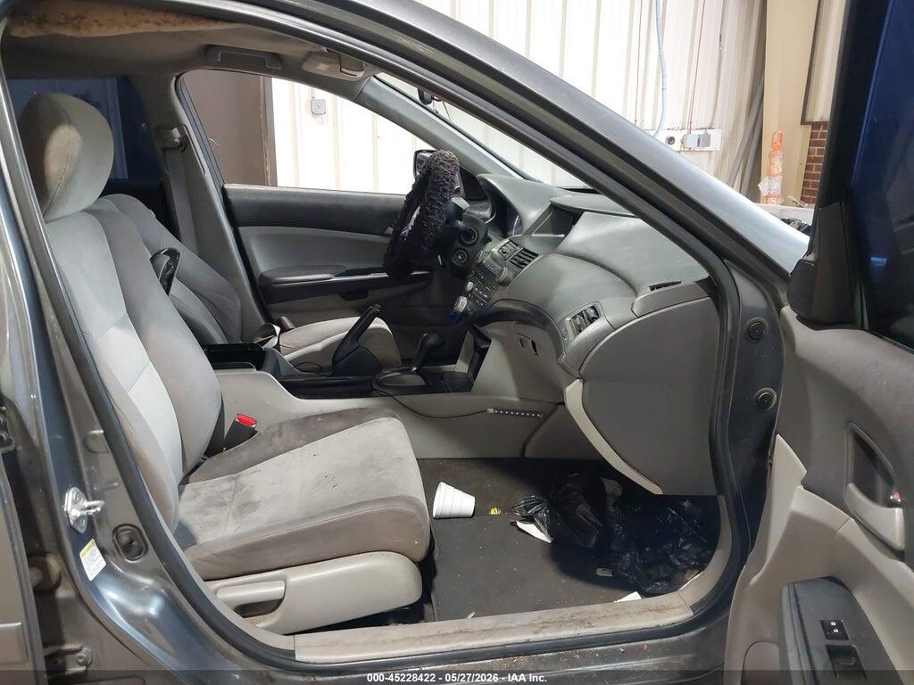 1HGCP2F30AA008795 2010 HONDA ACCORD photo no. 5