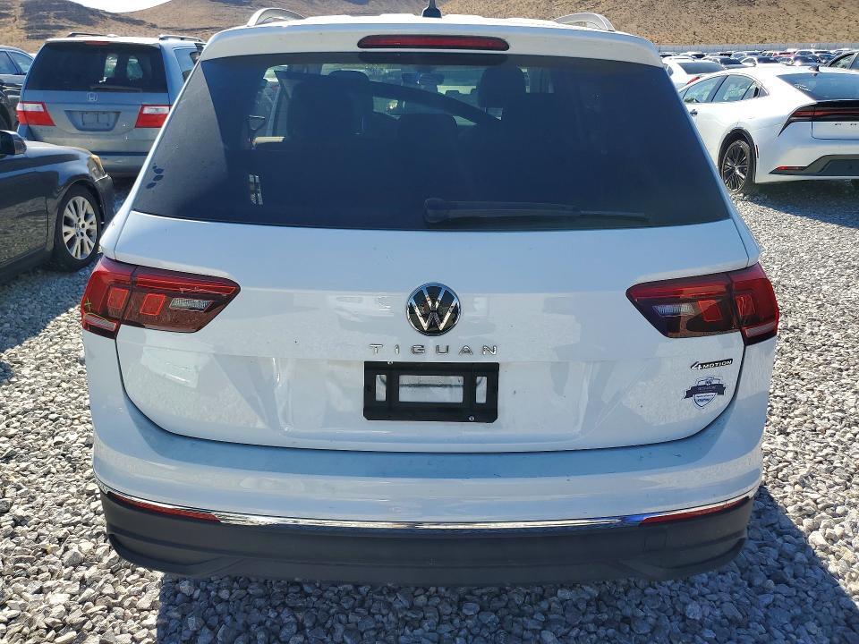 2024 VOLKSWAGEN TIGUAN SE R-LINE BLACK — Фото 6 из 14