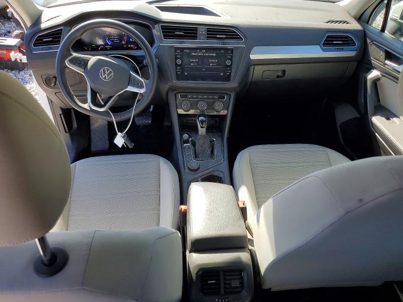 2024 VOLKSWAGEN TIGUAN SE R-LINE BLACK — Фото 8 из 14