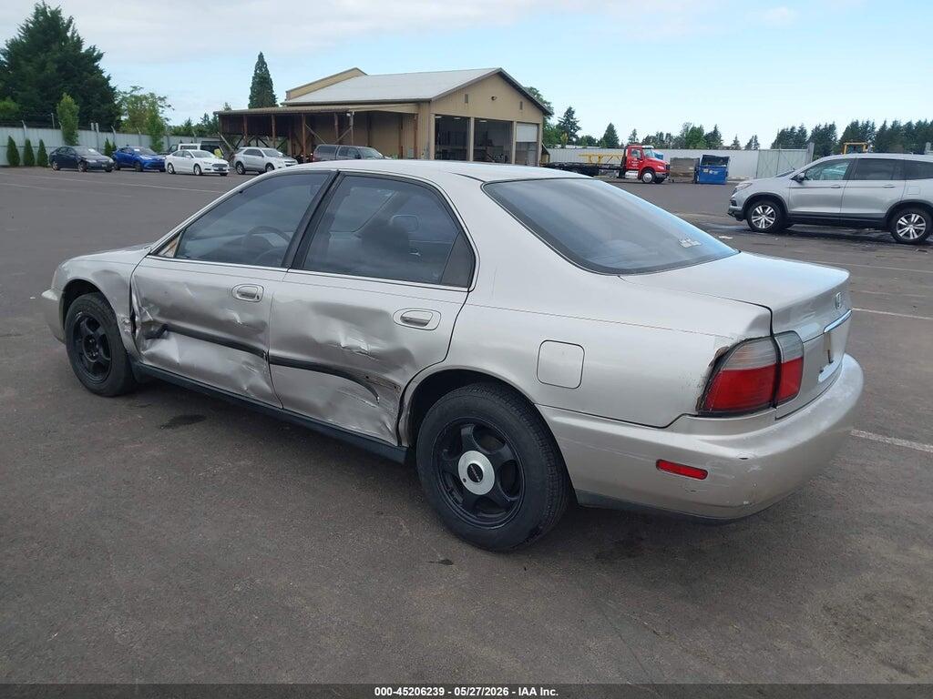 1HGCD5634VA002840 1997 HONDA ACCORD photo no. 3