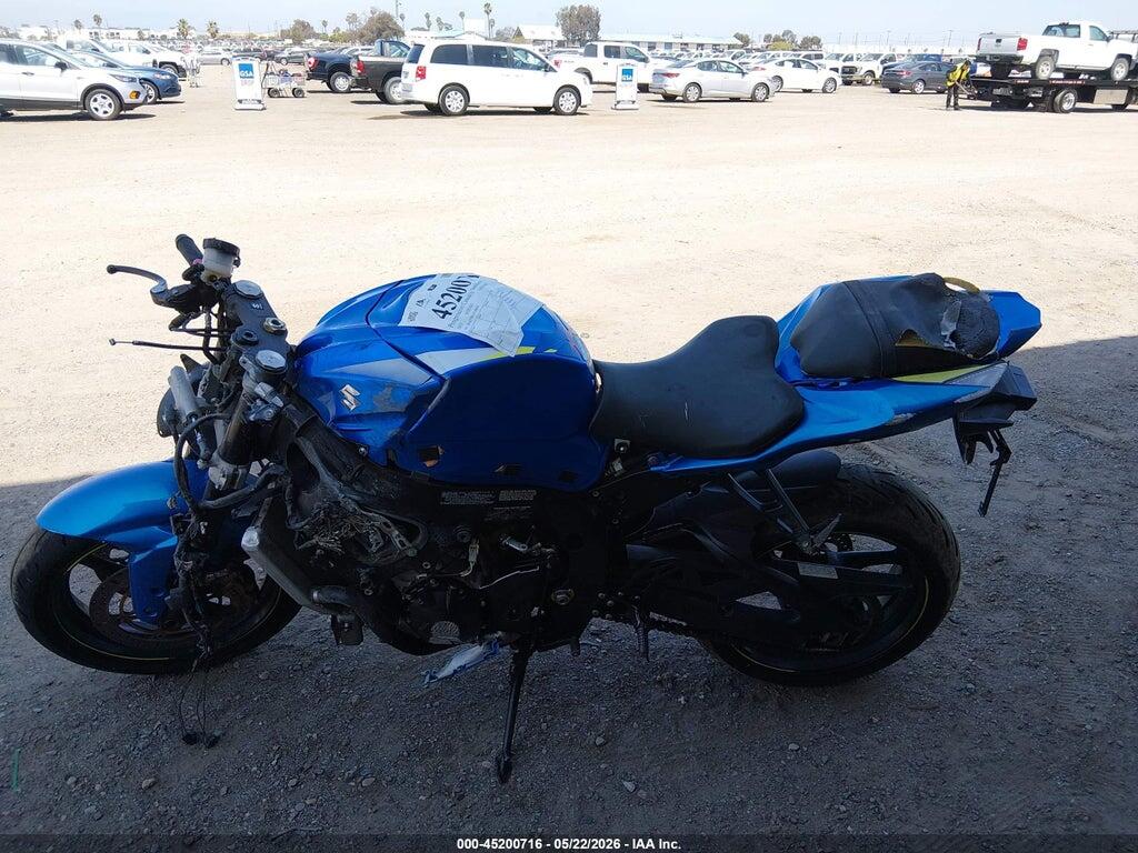 JS1GT78A3F2100838 2015 SUZUKI GSX-R1000 photo no. 12