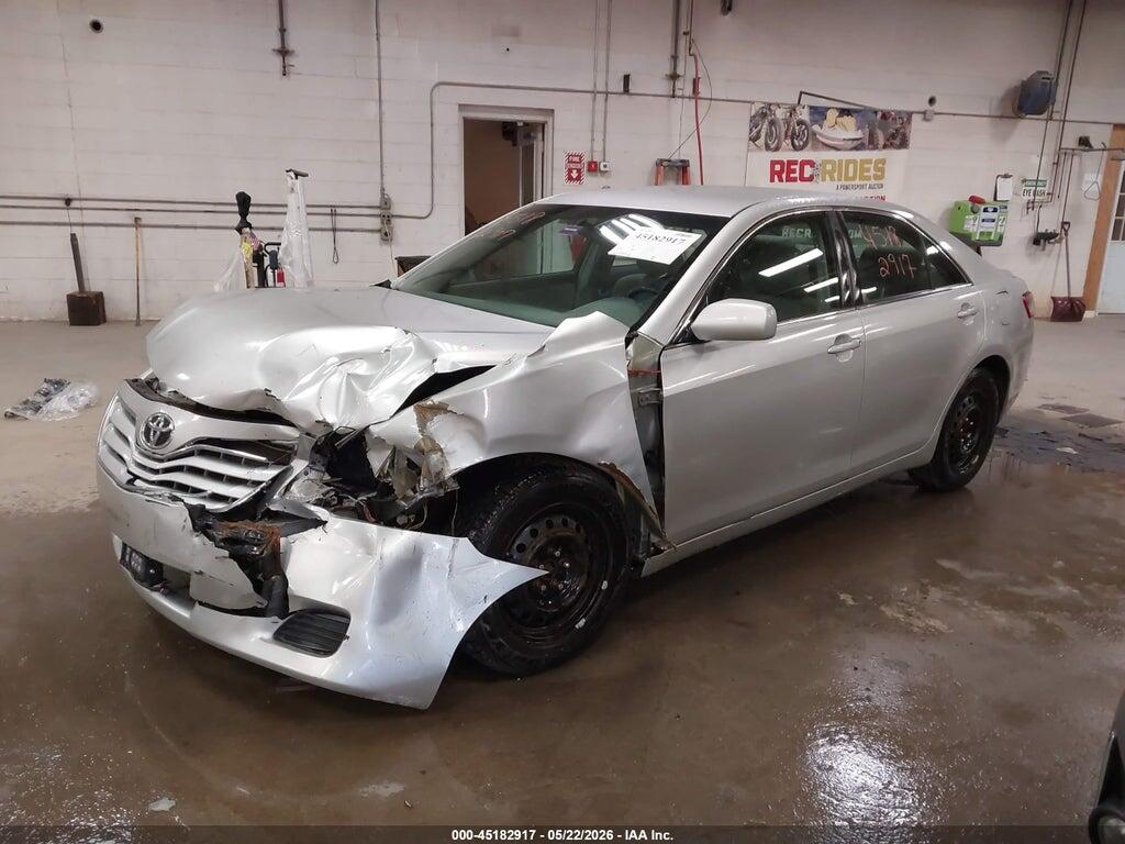 4T1BF3EK3BU771711 2011 TOYOTA CAMRY photo no. 2