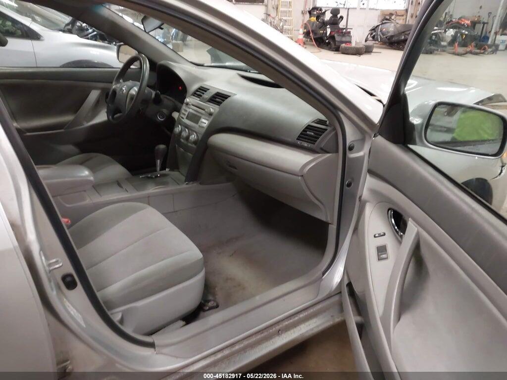 4T1BF3EK3BU771711 2011 TOYOTA CAMRY photo no. 5