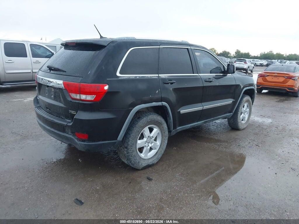1J4RS4GG0BC568742 2011 JEEP GRAND CHEROKEE photo no. 4