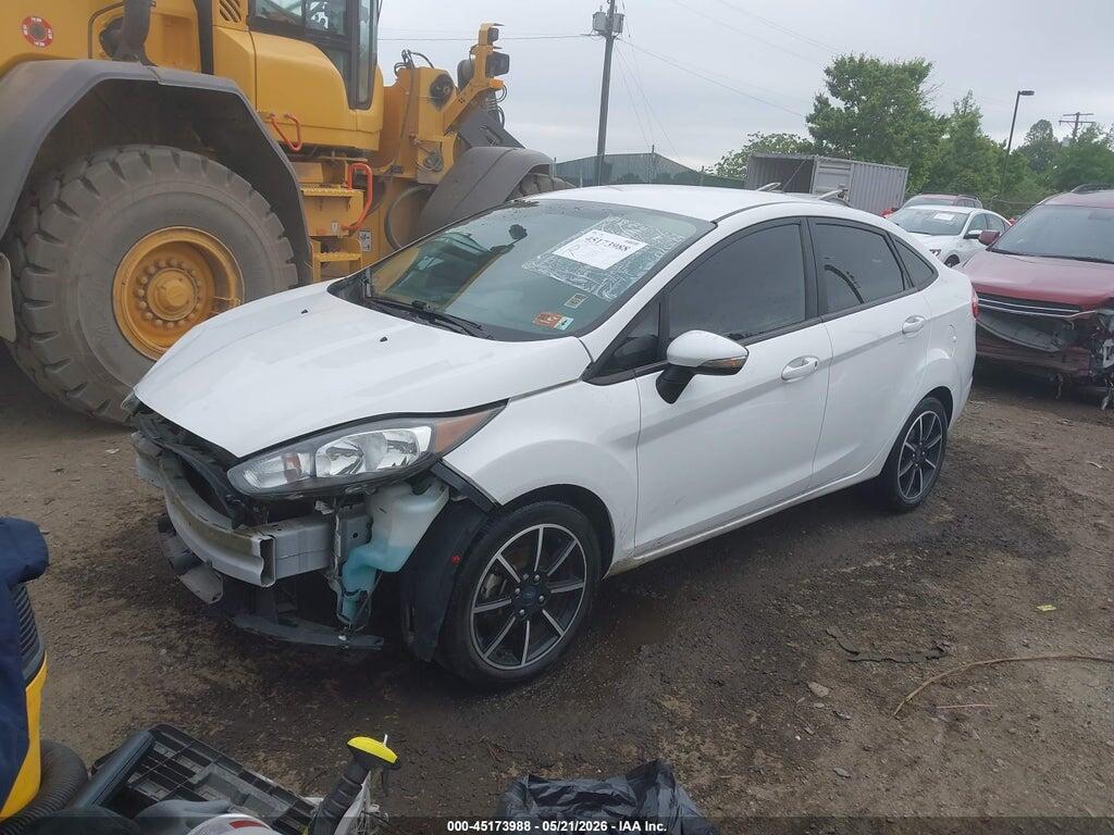3FADP4BJ7FM225098 2015 FORD FIESTA photo no. 2