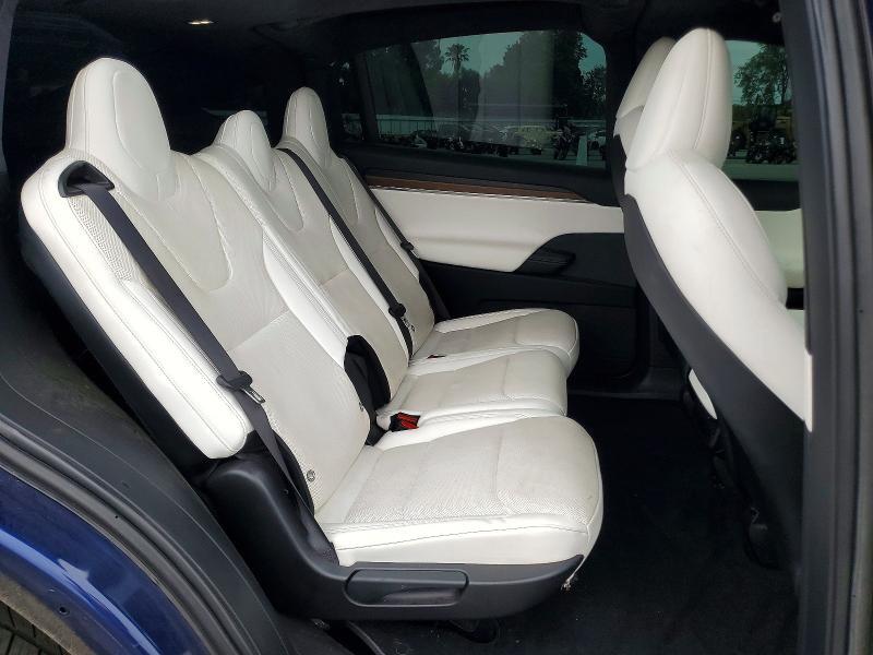 7SAXCDE50NF339094 2022 TESLA MODEL X photo no. 11