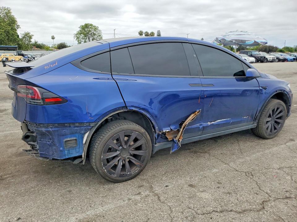7SAXCDE50NF339094 2022 TESLA MODEL X photo no. 3