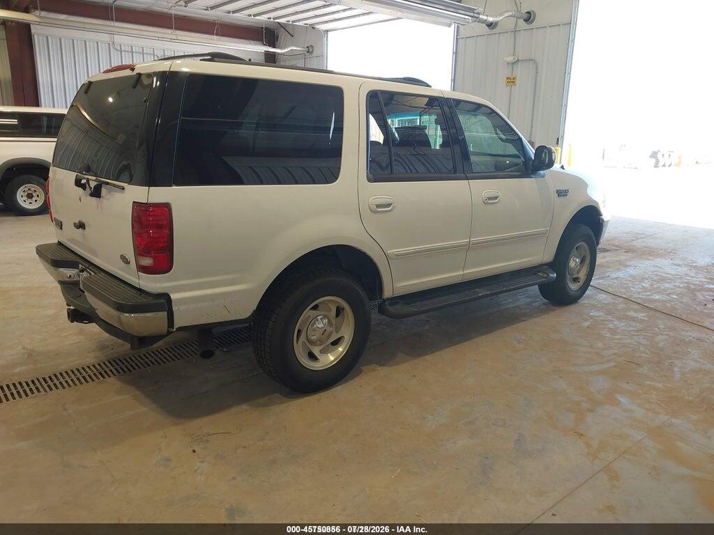 1FMRU18W6WLC34964 1998 FORD EXPEDITION photo no. 4