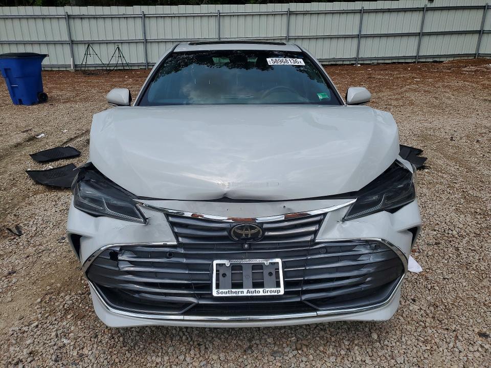 2022 TOYOTA AVALON LIMITED — Фото 5 из 12