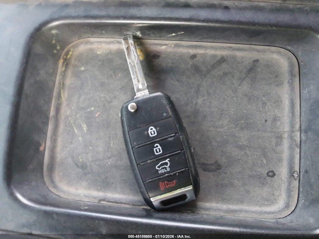 KNDPM3AC4H7039870 2017 KIA SPORTAGE photo no. 11
