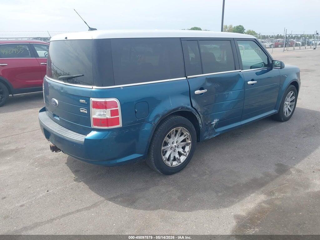 2FMGK5CC2BBD19070 2011 FORD FLEX photo no. 4