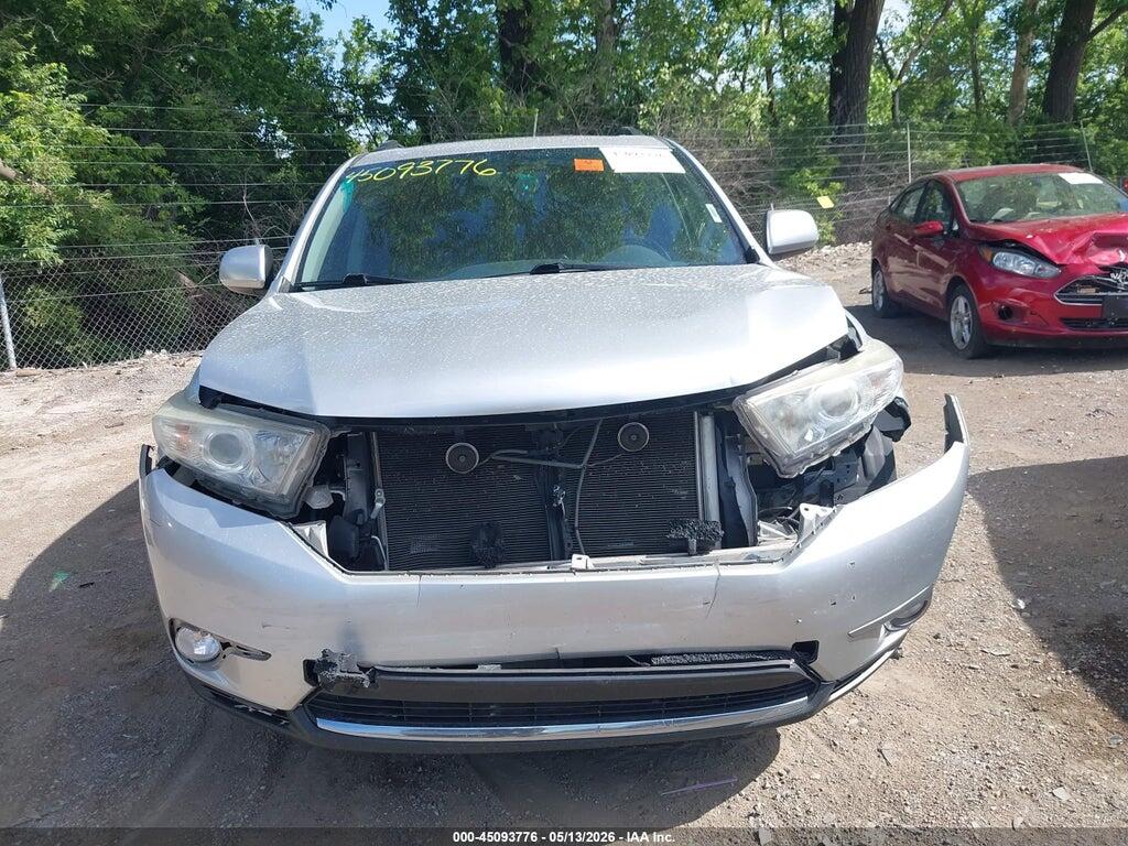 5TDBK3EH8DS198400 2013 TOYOTA HIGHLANDER photo no. 12