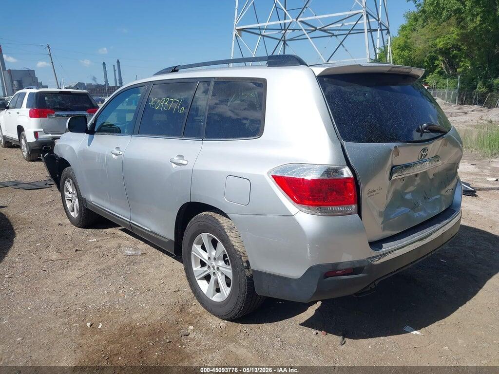 5TDBK3EH8DS198400 2013 TOYOTA HIGHLANDER photo no. 3