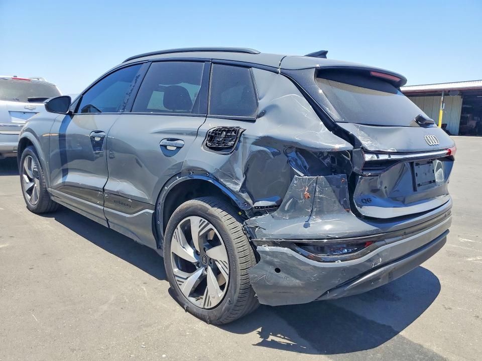 WA124BGF8SA062840 2025 AUDI Q6 E-TRON photo no. 2