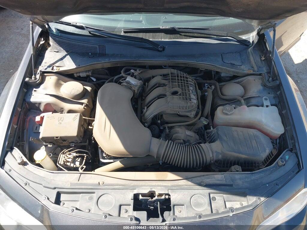 2C3CCAAG0PH684080 2023 CHRYSLER 300 photo no. 10