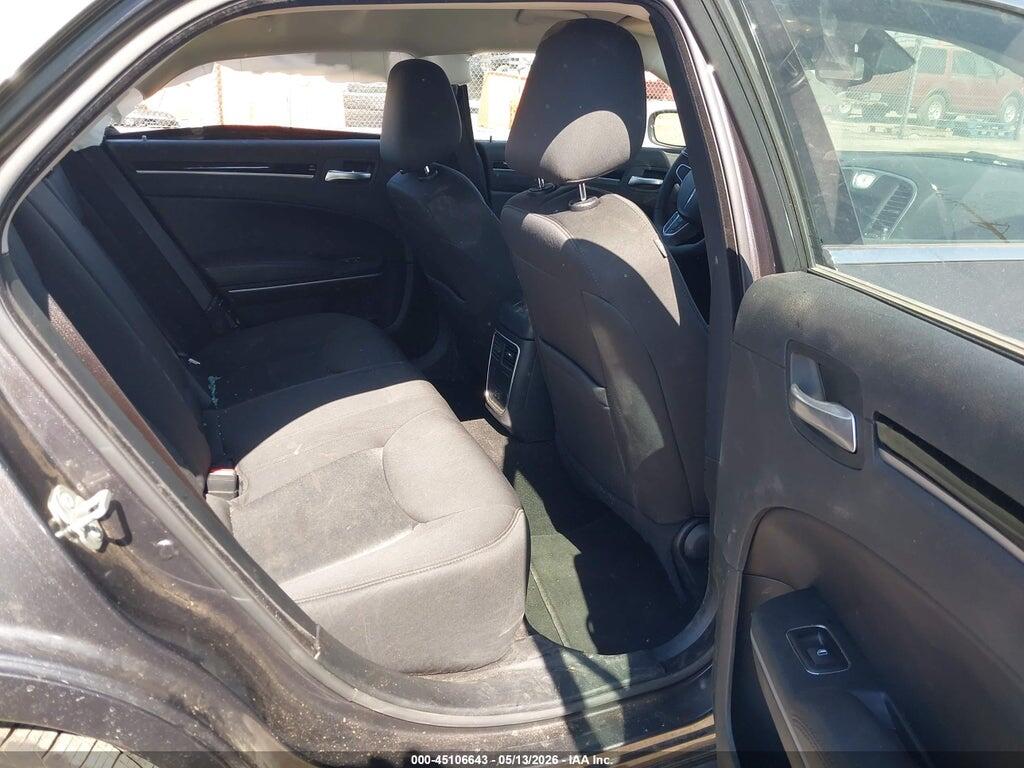 2C3CCAAG0PH684080 2023 CHRYSLER 300 photo no. 8