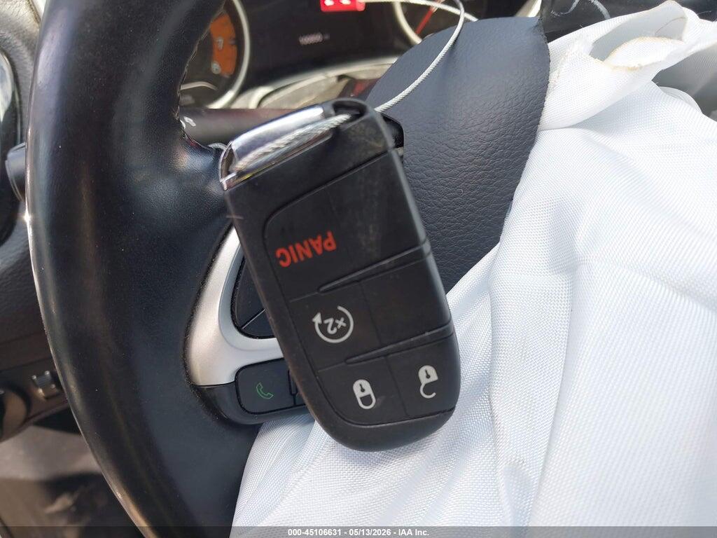 3C4NJDBB9JT394529 2018 JEEP COMPASS photo no. 11