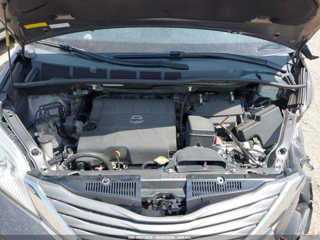 5TDDK3DC5DS063180 2013 TOYOTA SIENNA photo no. 10