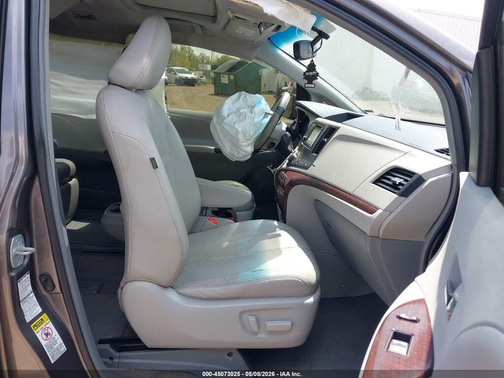 5TDDK3DC5DS063180 2013 TOYOTA SIENNA photo no. 5