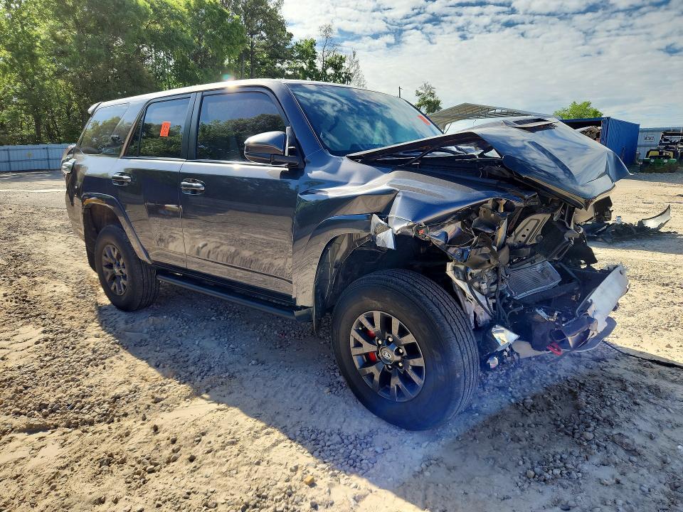 2022 TOYOTA 4RUNNER TRD OFF-ROAD — Фото 4 из 13