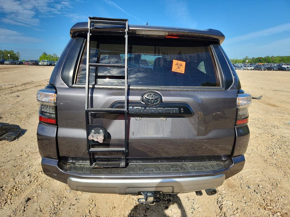 2022 TOYOTA 4RUNNER TRD OFF-ROAD — Фото 6 из 13