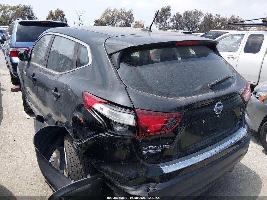 JN1BJ1CP8JW106461 2018 NISSAN ROGUE SPORT photo no. 3
