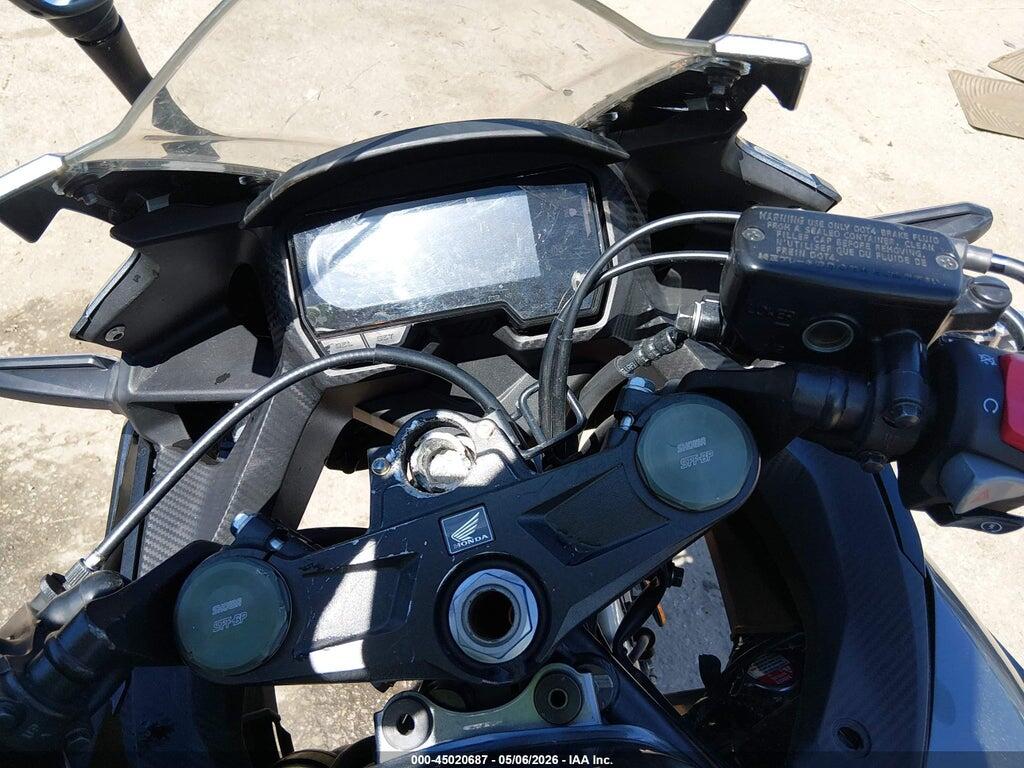MLHPC6256N5300439 2022 HONDA CBR500 photo no. 7