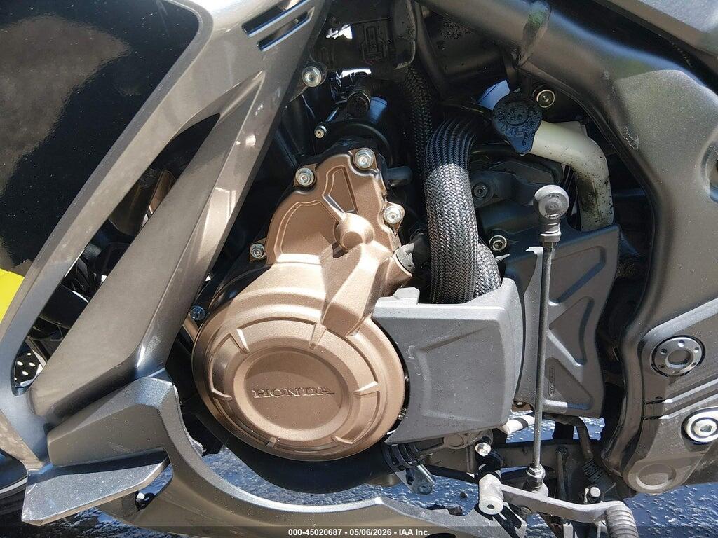 MLHPC6256N5300439 2022 HONDA CBR500 photo no. 9
