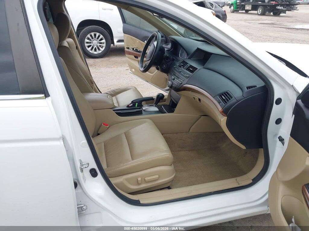 1HGCP2F84CA077343 2012 HONDA ACCORD photo no. 5