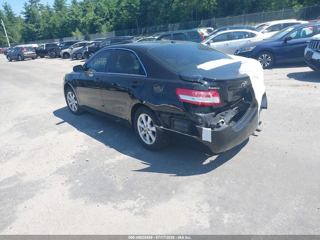 4T1BF3EK8BU207830 2011 TOYOTA CAMRY photo no. 3