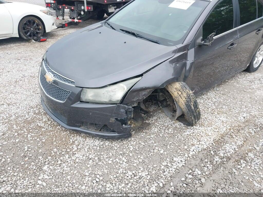 1G1PF5S91B7237461 2011 CHEVROLET CRUZE photo no. 6
