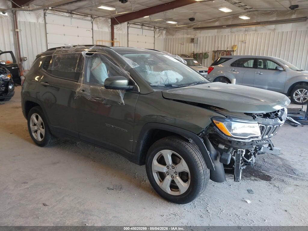 3C4NJCBB7JT140165 2018 JEEP COMPASS photo no. 1