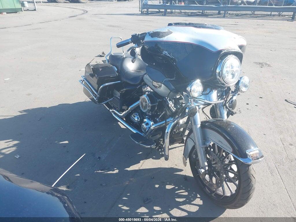 1HD1FC419AB652093 2010 HARLEY-DAVIDSON FLHTCU photo no. 1