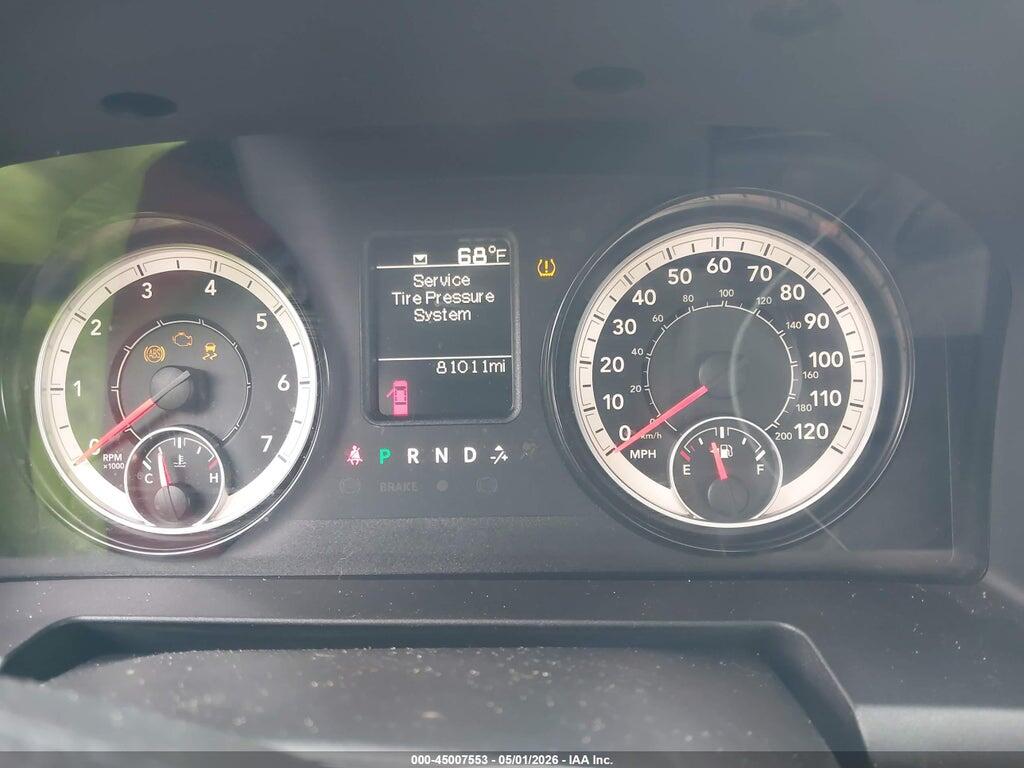 3C6JR6DG5KG511777 2019 RAM 1500 CLASSIC photo no. 7